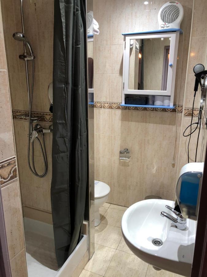 Hotel Arbre De Neu Encamp Bagian luar foto