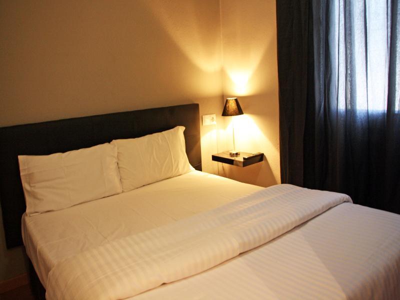 Hotel Arbre De Neu Encamp Bagian luar foto