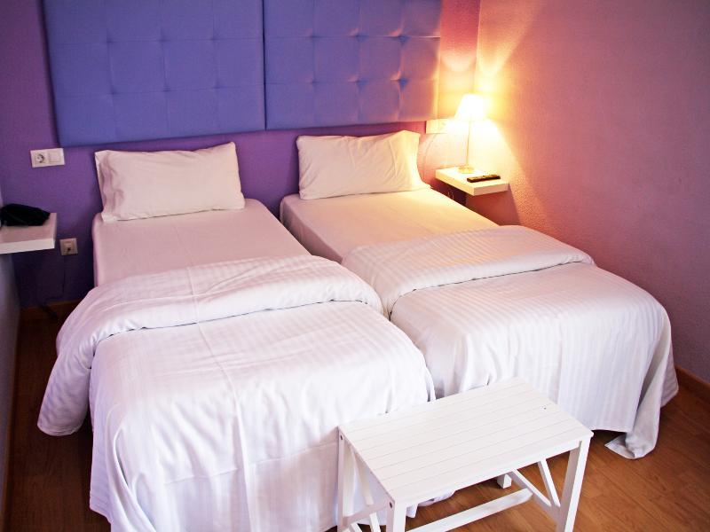 Hotel Arbre De Neu Encamp Bagian luar foto